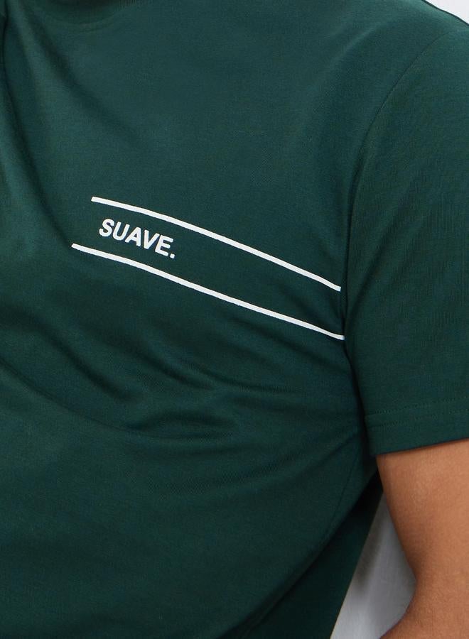 Styli Men Green Minimalist Print Crew Neck T-Shirt - Image 4